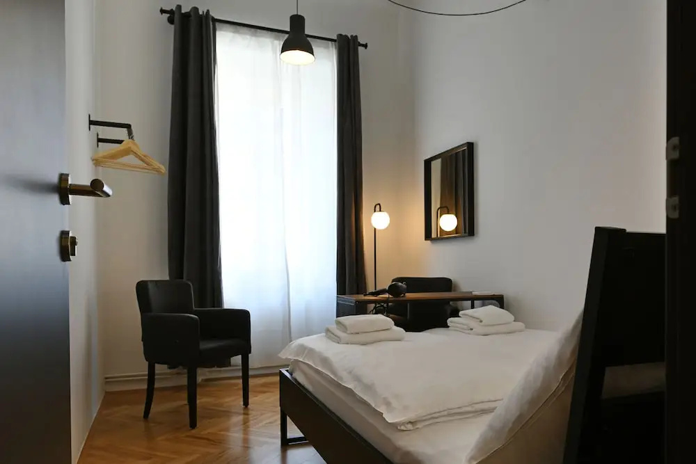 Atik Rooms