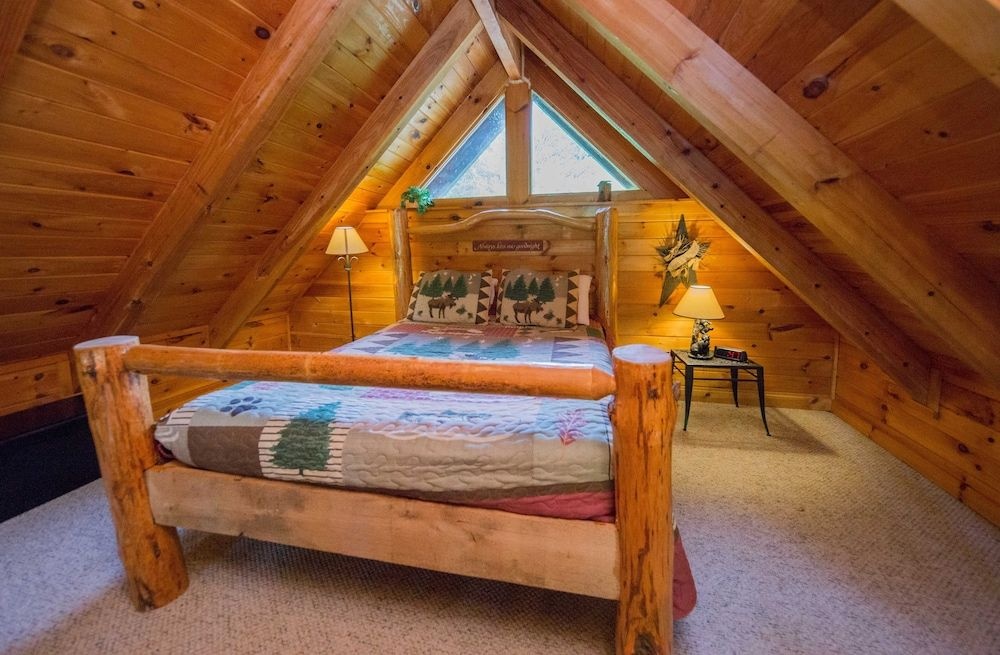 Secluded Escape 1 Bedroom 1 Bathroom Cabin