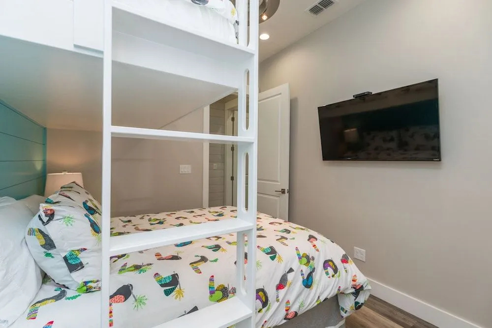 152 Sea Rocket Ln House - 3 Br home by RedAwning