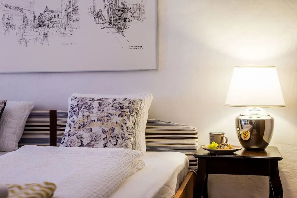 Midtown Apartments