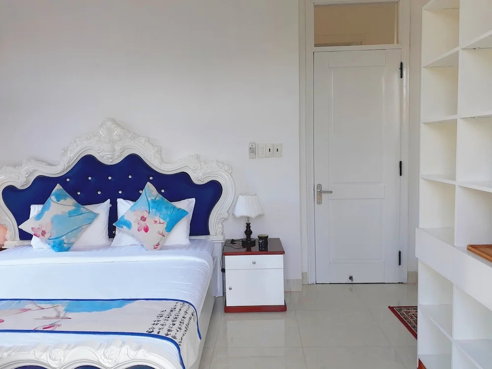 Sunshine Villa