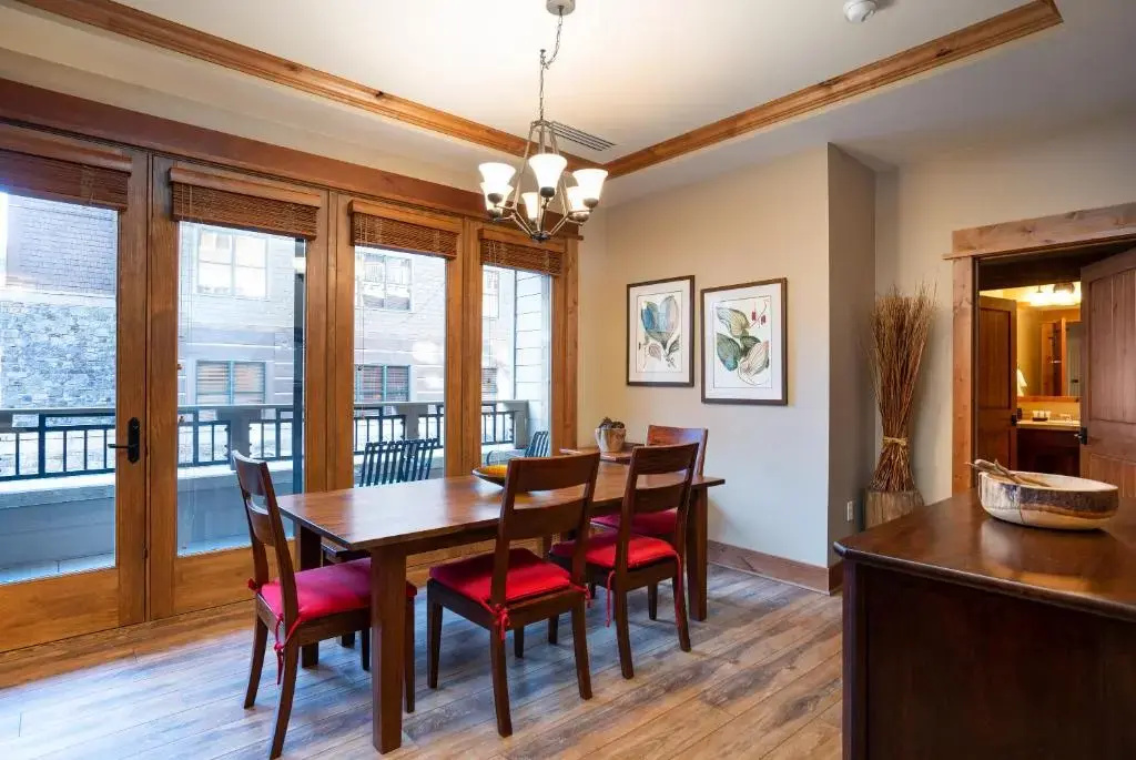 Luxury 2 BD in the Heart of the Village at Northstar! - Catamount 206