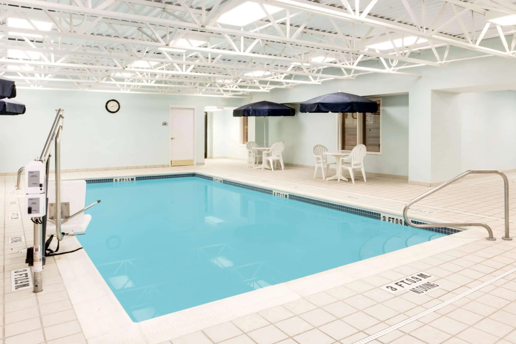 Wingate by Wyndham Bridgeport Clarksburg