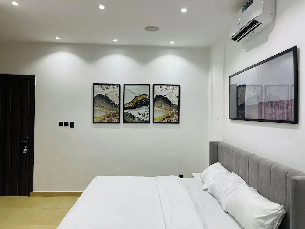 The Azaria Hotel and Apartments