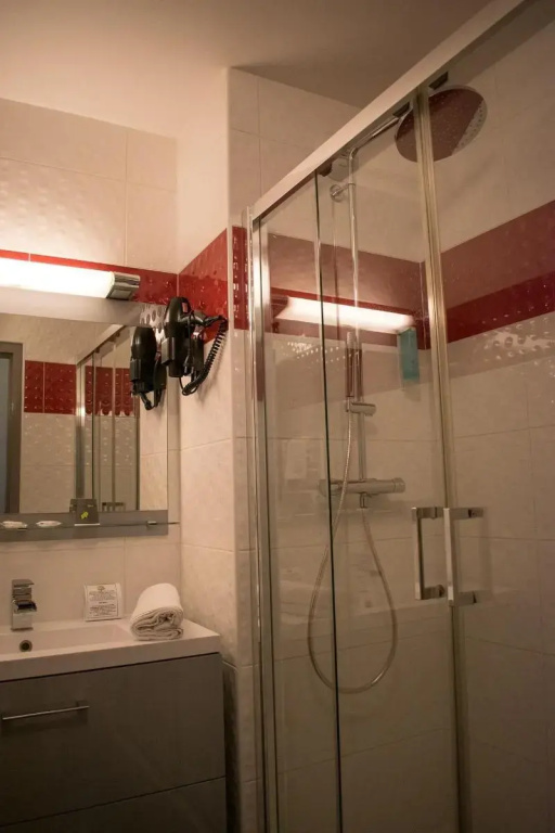 Contact Hotel Be Guest Limoges Sud