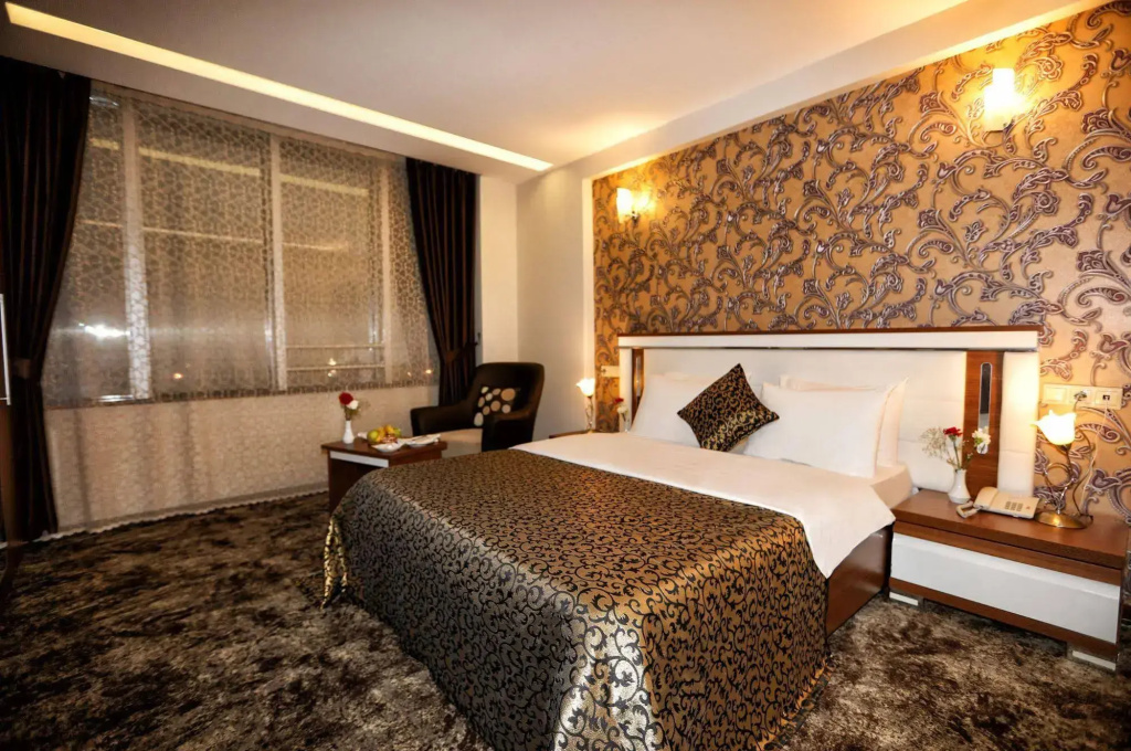 Ts Gold Hotel