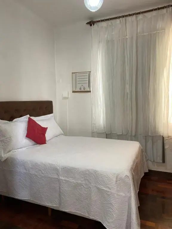 Av Atlantica Copacabana - Pé na areia 3 quartos