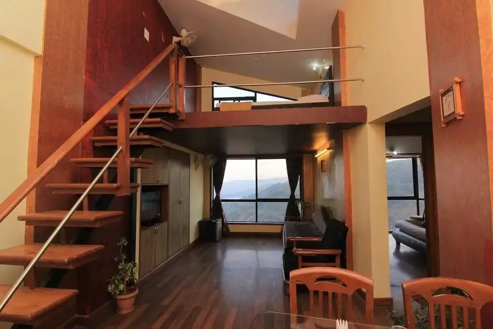 Mount View Executive