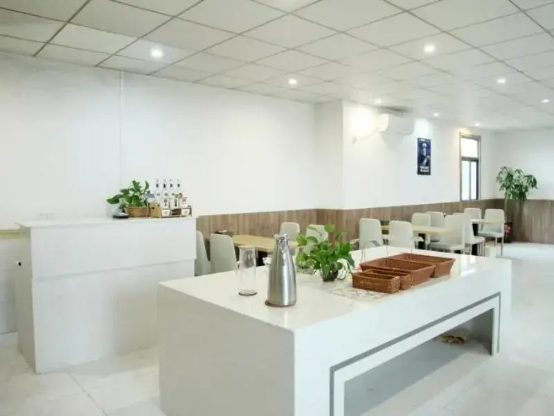 Vatica Hefei Luyang District Linquan Road Hewa Road Hotel