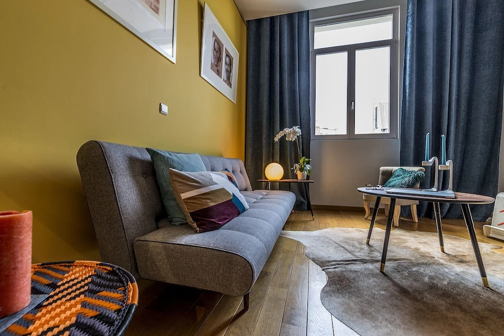 Europea Bright Bourse Duplex Residence