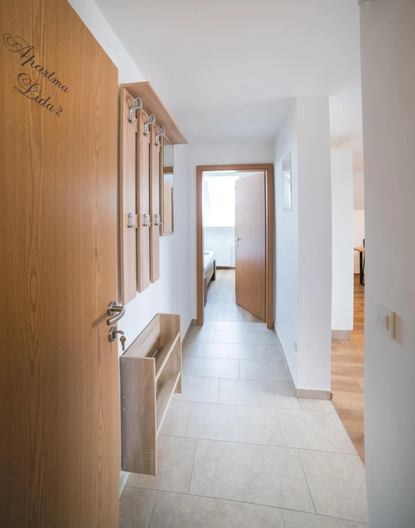 Apartma Lida 2