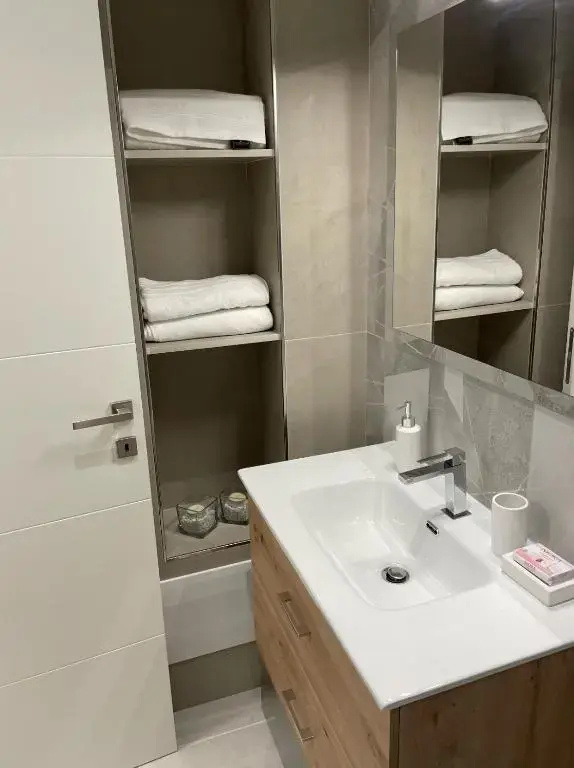 Varese Apartment