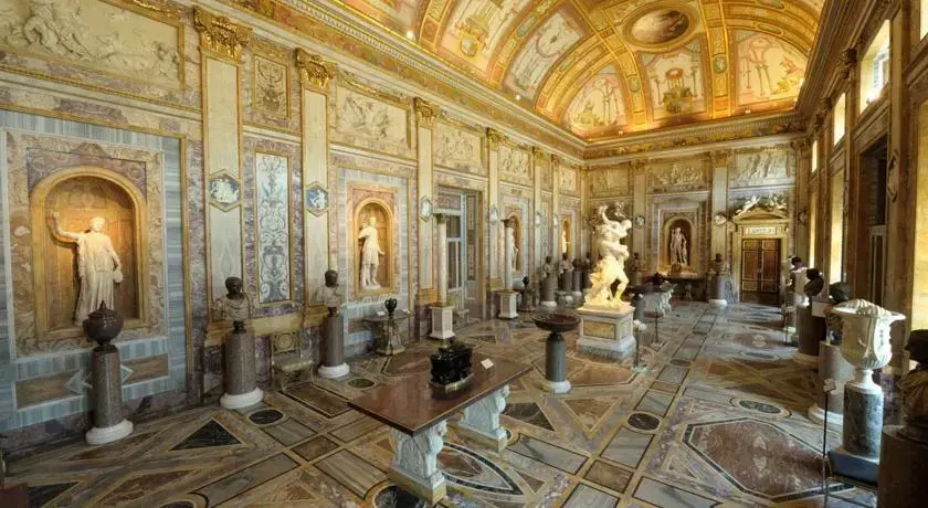 Museums & Garden In The Heart Of Rome