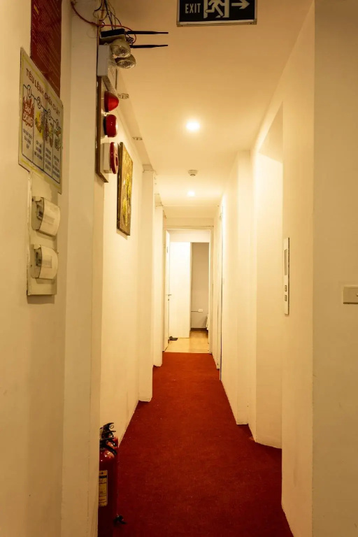 Lucky Hotel 69