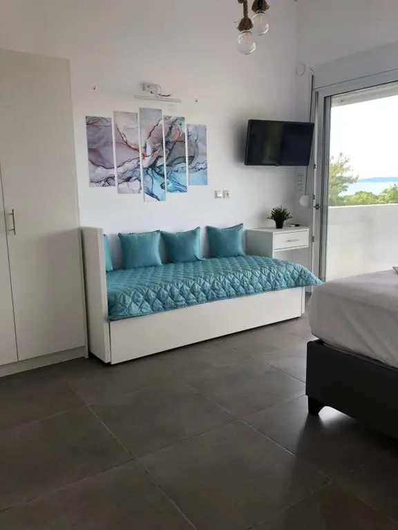 sea view studio