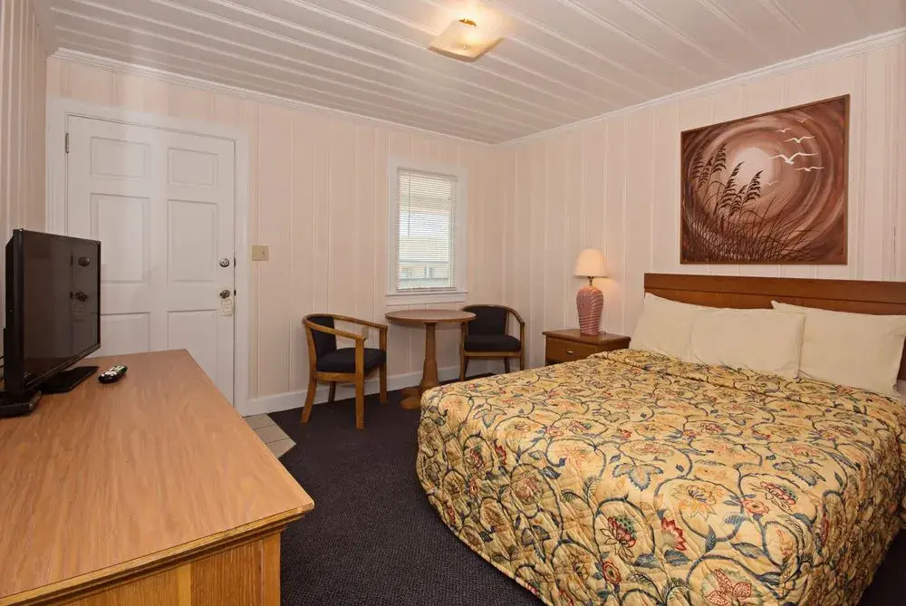 Dolphin Oceanfront Motel - Nags Head