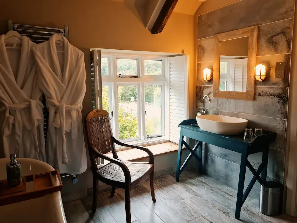 Furzeleigh Mill Inn