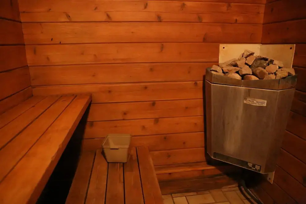 Tamarack Motor Inn
