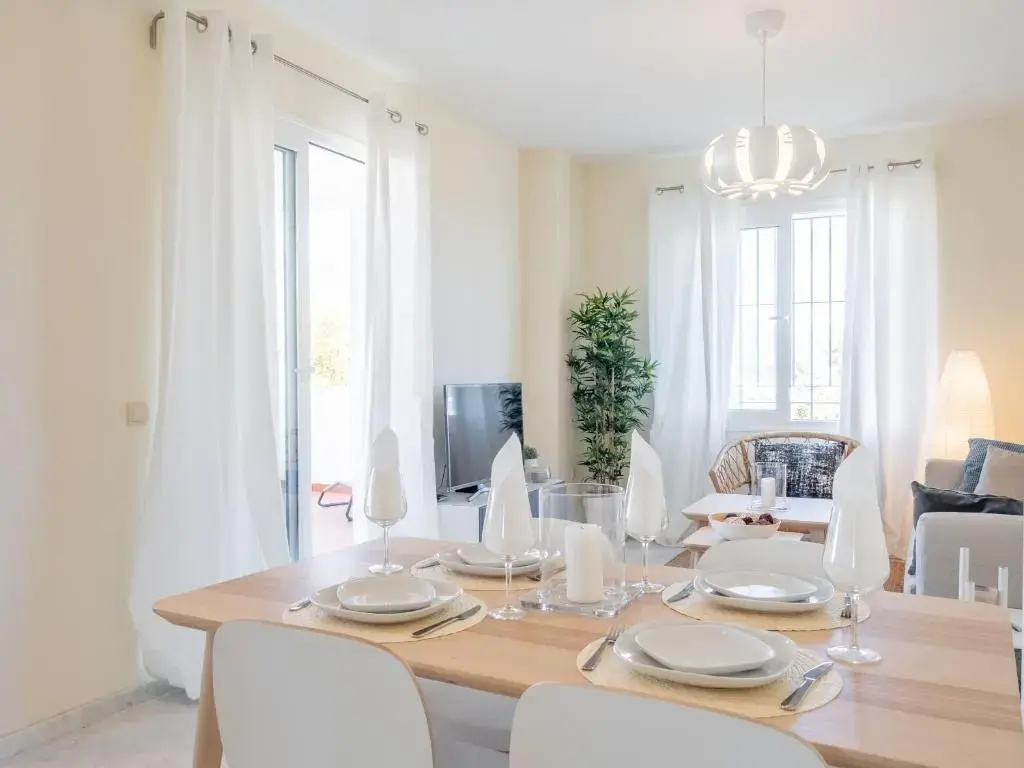 2275-Superb new apt on Valle Romano, golf view