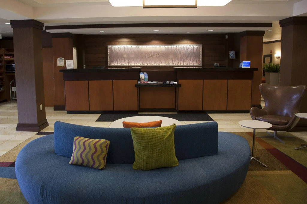 Fairfield Inn & Suites Bedford