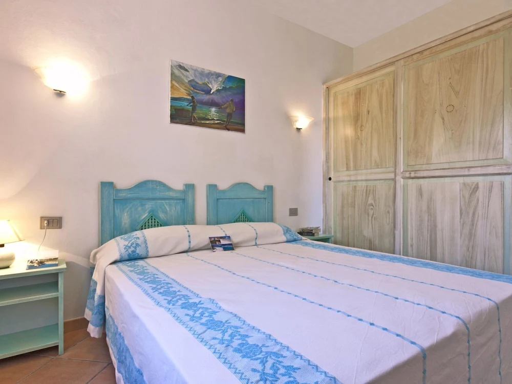 Comfortable apartment with sea view and balcony or terrace