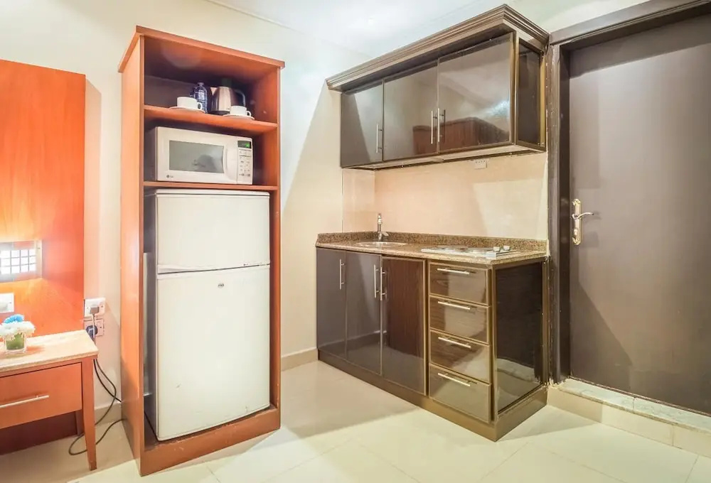 Al Muhaidb Residence Al Takhasossi 3