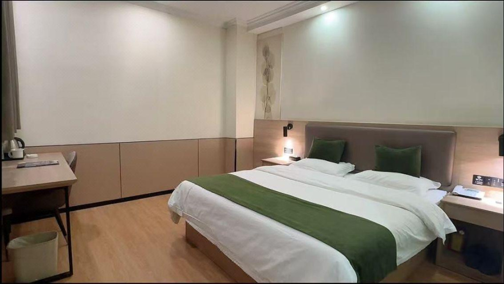 GreenTree Inn Suzhou Zhangjiagang Daxin Town Pingbei Road Express Hotel