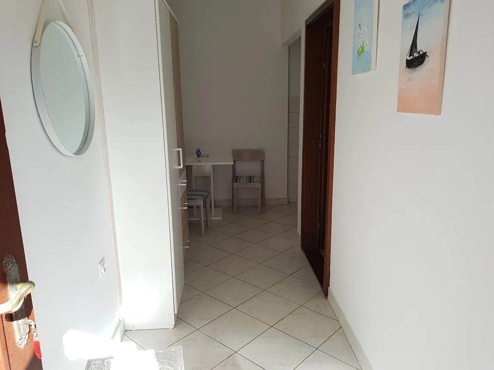 Apartments Dora