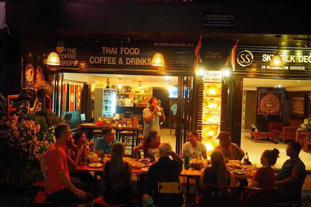 Sky Silk Decoration House