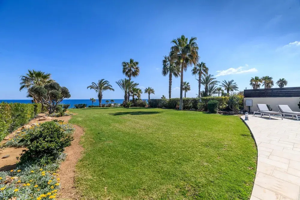 Royal Beachfront Villa