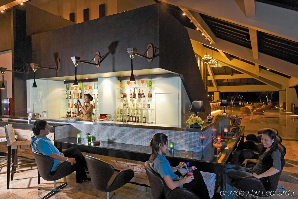The Nouveau Chumphon Beach Resort And Golf