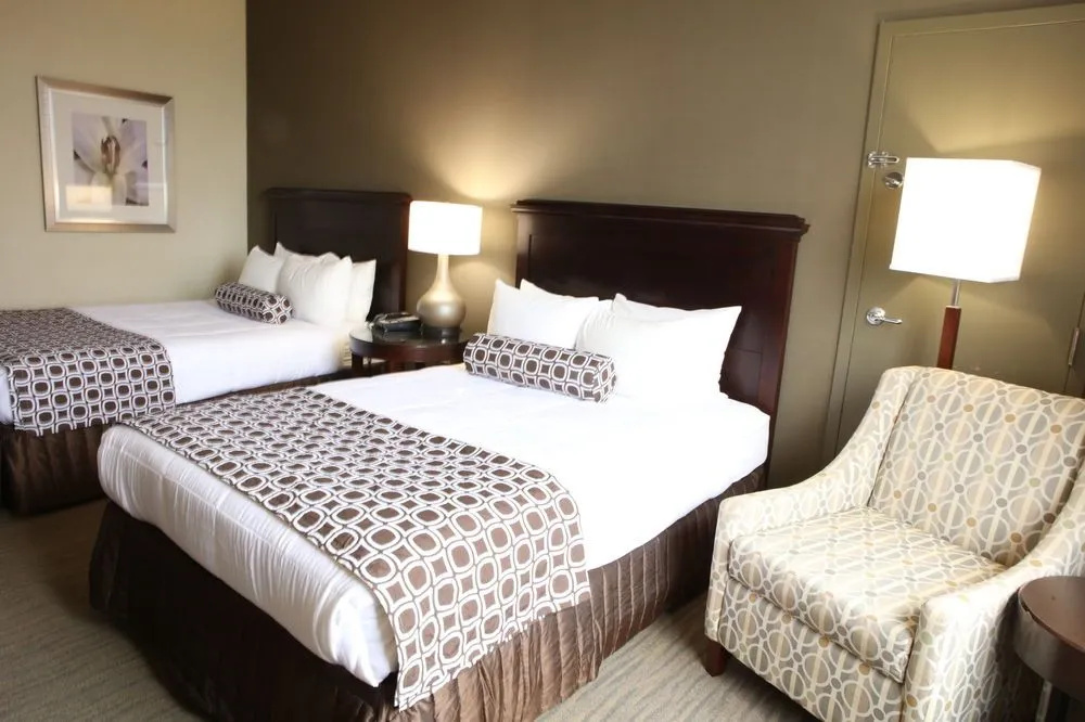 Ramada Plaza Cincinnati Sharonville