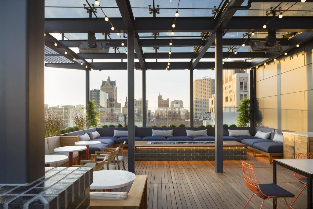 Kimpton Journeyman Hotel by IHG