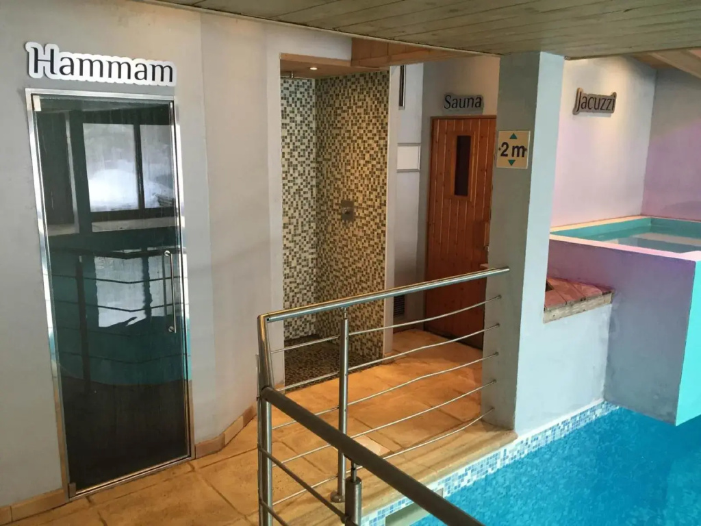 AlpHotel