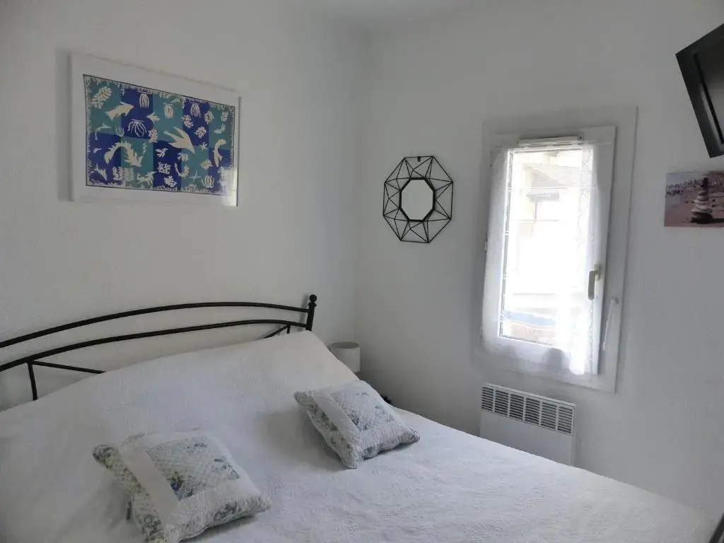 Appartement Pour 4 Personnes Avec Vue Sur Le Port de Plaisance- Residence Le Genois