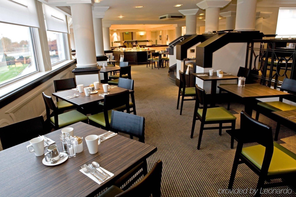 Holiday Inn Chester South by IHG