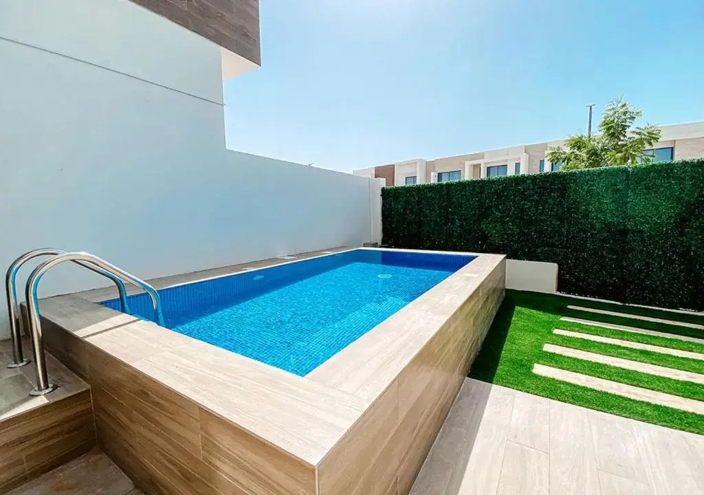 RH- Amazing 4BR Villa with private pool near Beach