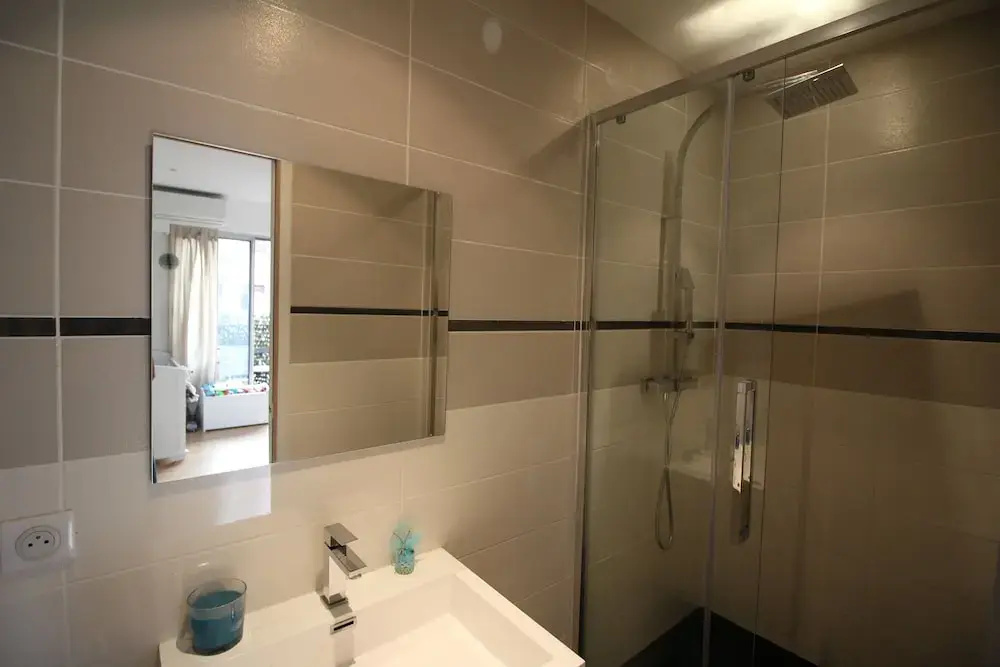 Nice Booking - Maréchal - Balcon 500m Promenade Des Anglais