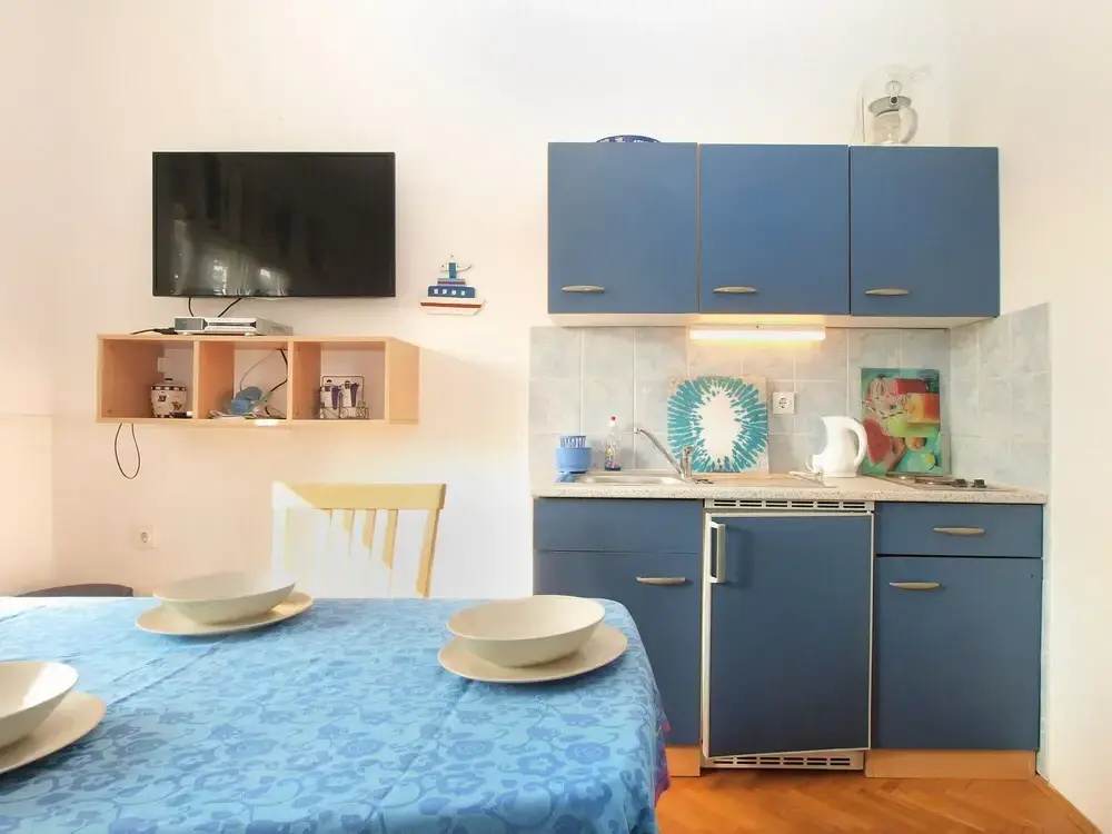 Apartment 1804