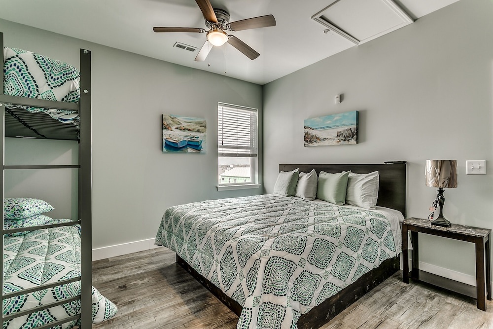 Together Resorts Cherry Grove Resort at 5401 A N Ocean Blvd