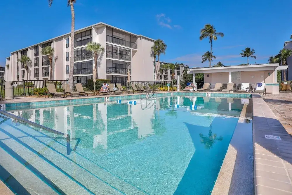 Sundial A403 - One Bedroom, Direct Beachfront! Condo