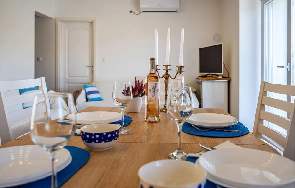 Beautiful Home in Brbinj With 3 Bedrooms, Wifi and Outdoor Swimming Pool