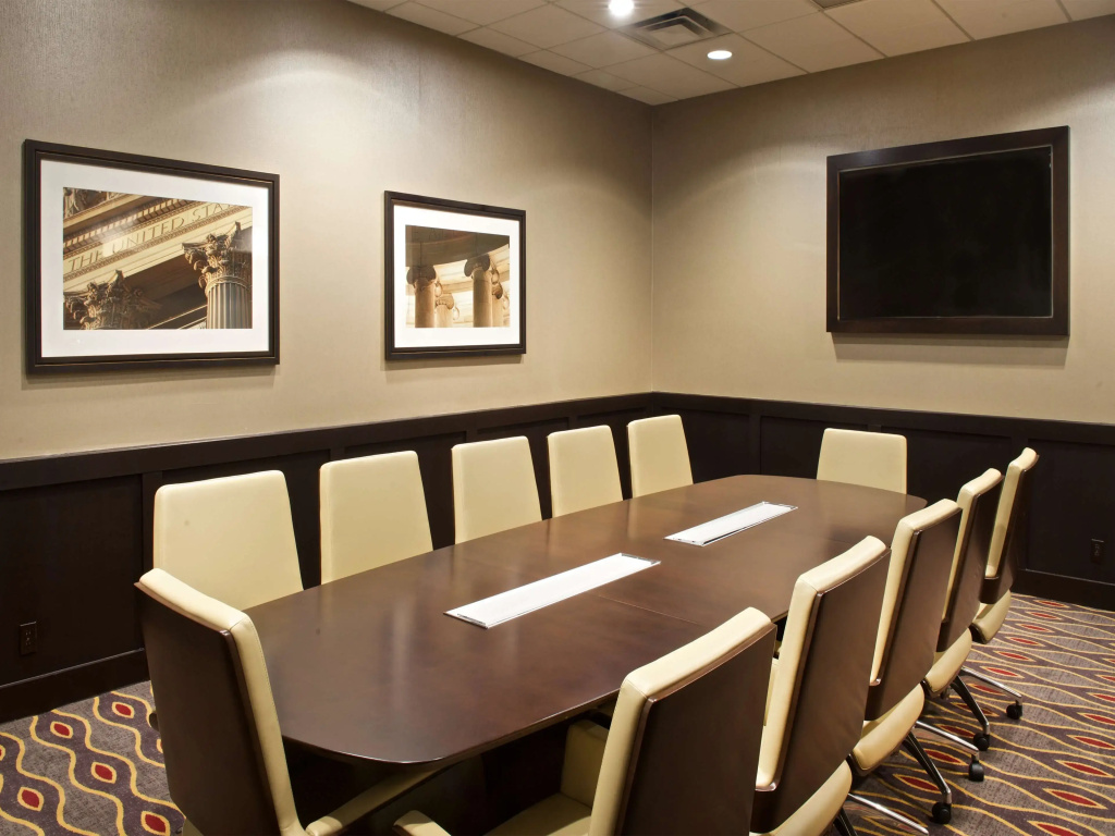 Embassy Suites by Hilton Dallas Near the Galleria