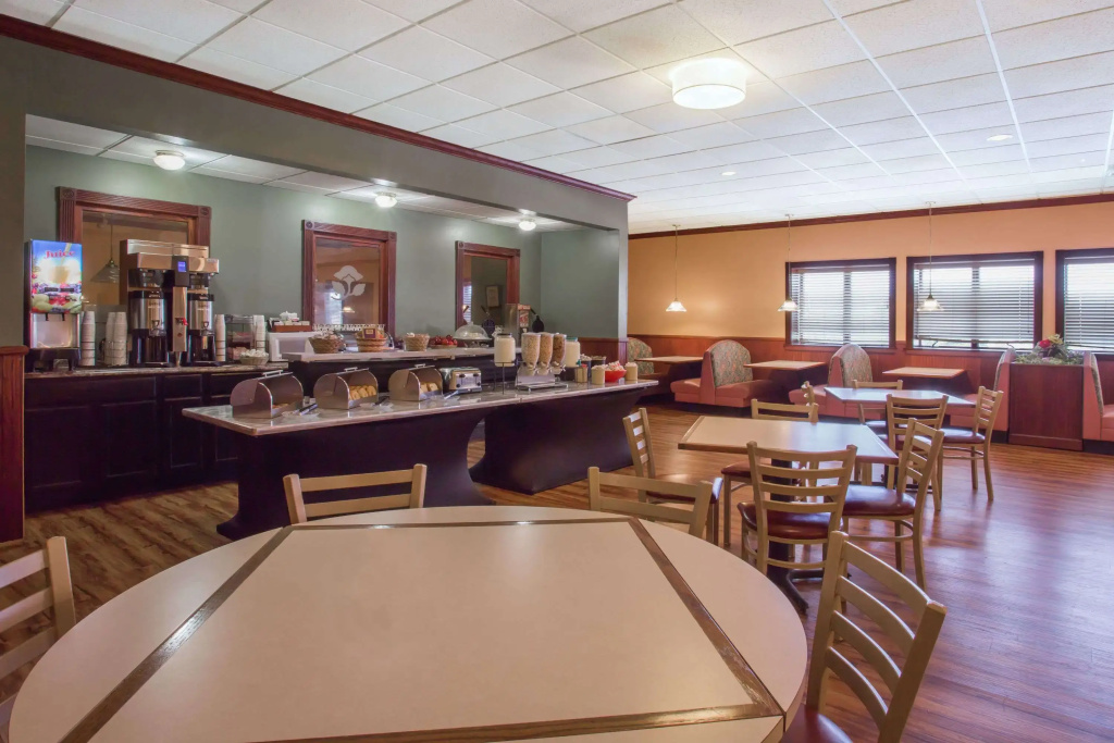 Ramada by Wyndham Wytheville