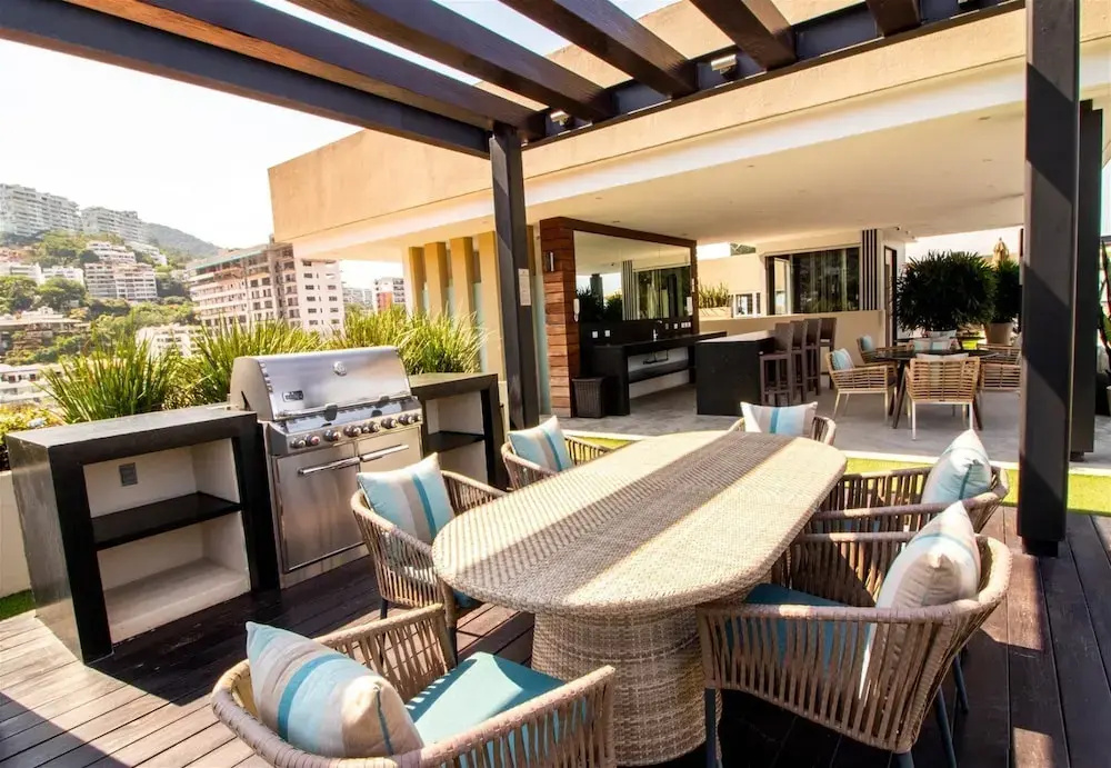 Romantic Zone Zenith 1 Bedroom