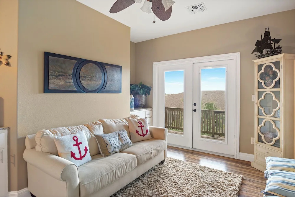 Baja Breeze by Silver Sands Vacation Rentals