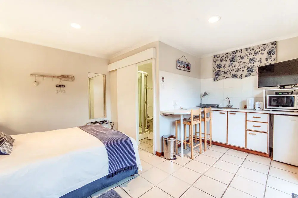 Avocet Guest House