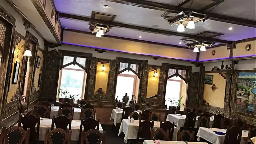 Hotel Ug
