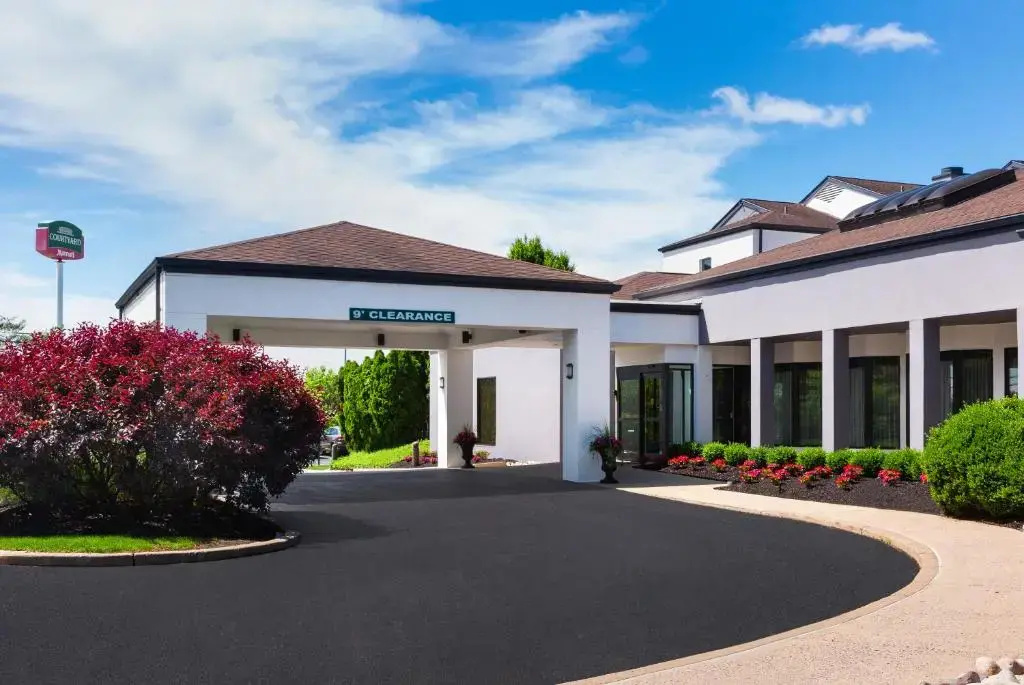Courtyard Philadelphia Willow Grove