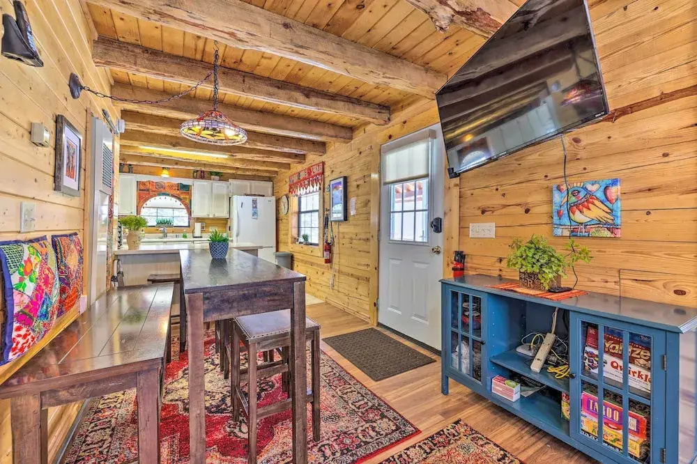 Rustic Duck Creek Village Cabin with Fire Pit!